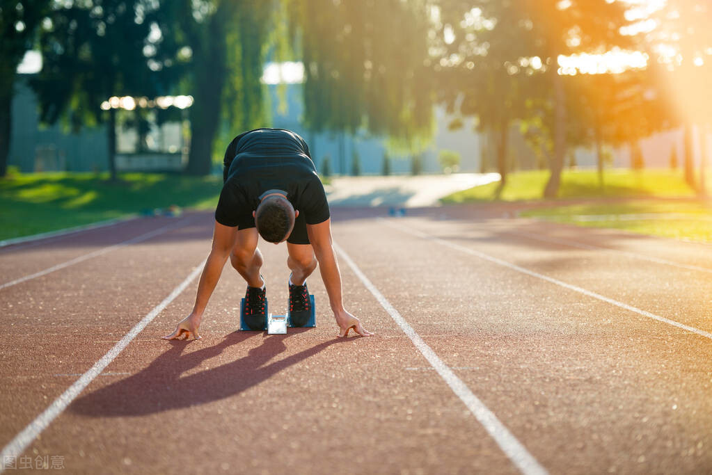 你拼命努力的结果只是人家的起点,别违背你的自我意志:赶紧行动