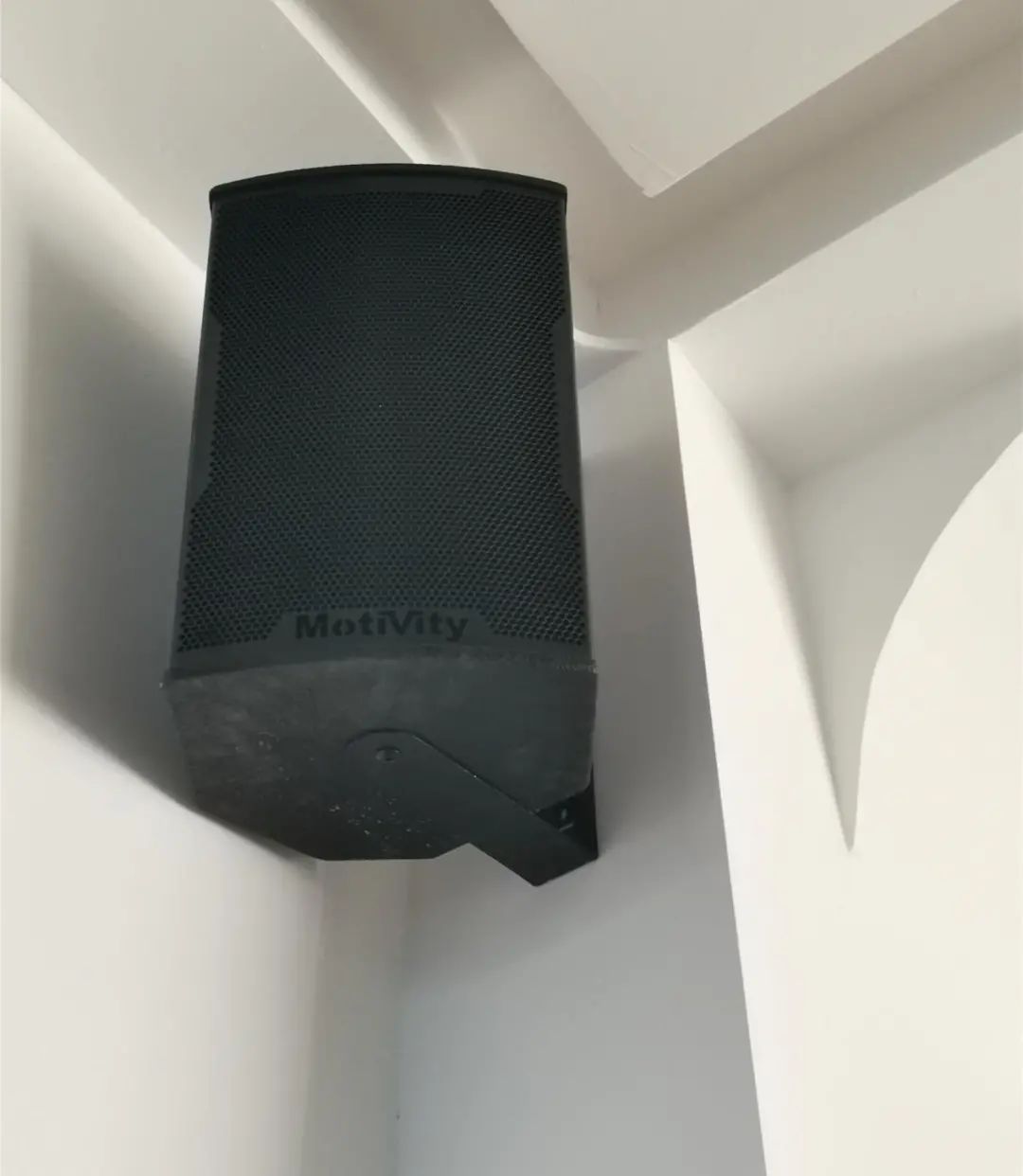 学校报告厅音箱扩声方案西安会议室扩声音箱厂家