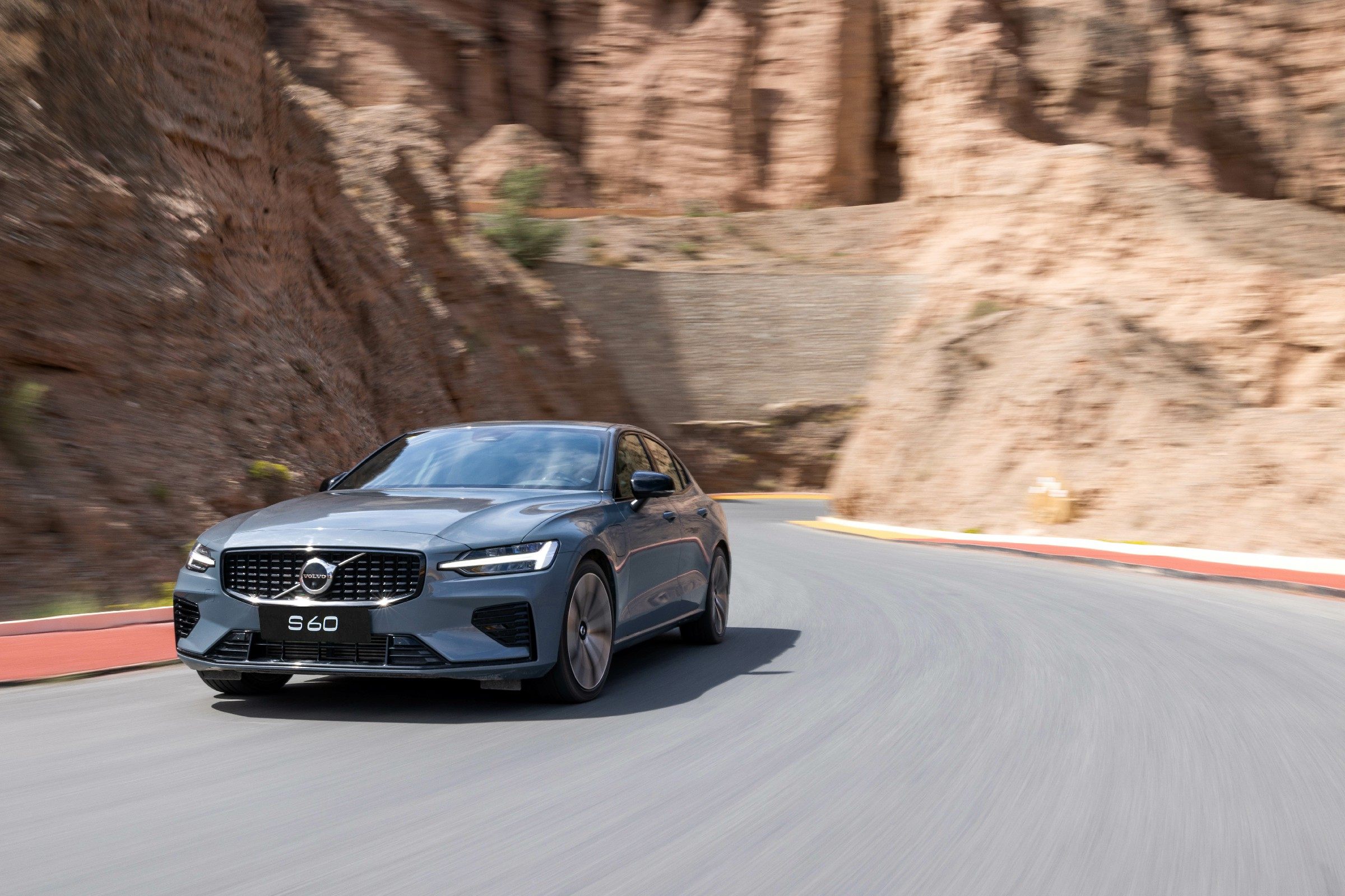 运动基因超乎想象 试驾沃尔沃s60