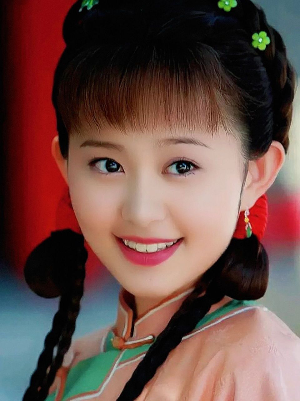 新《还珠》金锁孙耀琦,脸长的很讨喜 长相清纯可人的孙耀琦,琼瑶阿姨