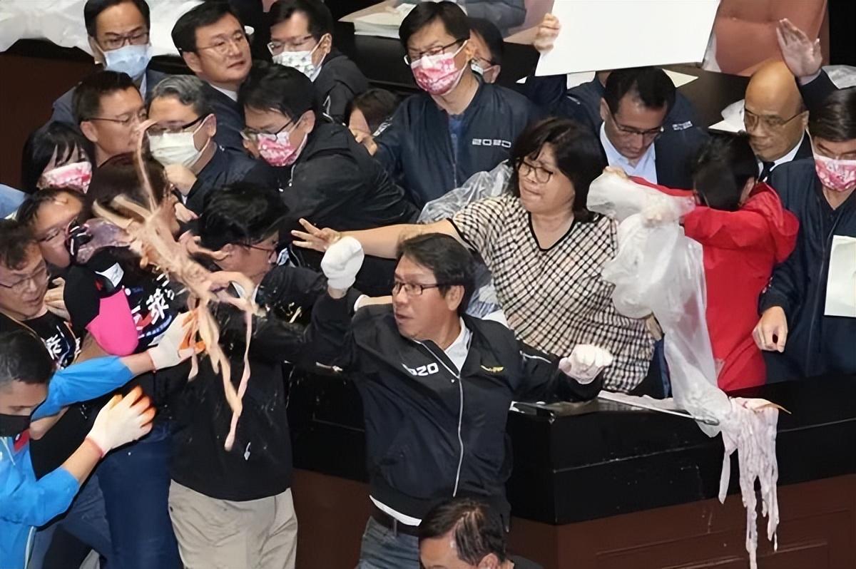 台湾2024选举8大预测,国民党进入卢秀燕时代,统一进入加速度