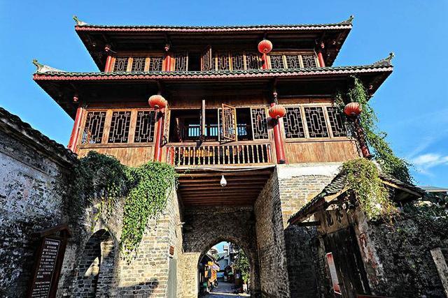 广西丹洲古镇走红,人称柳州"小海南",门票全免游客络绎不绝