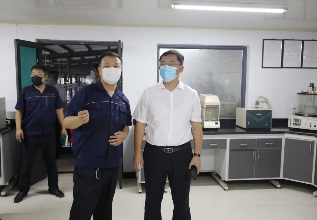 张前锋调研重点企业运营情况