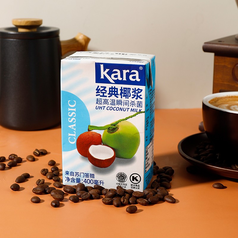 kara牌经典椰浆是一款高品质的椰浆,采用新鲜的椰子浆和牛奶精心制作