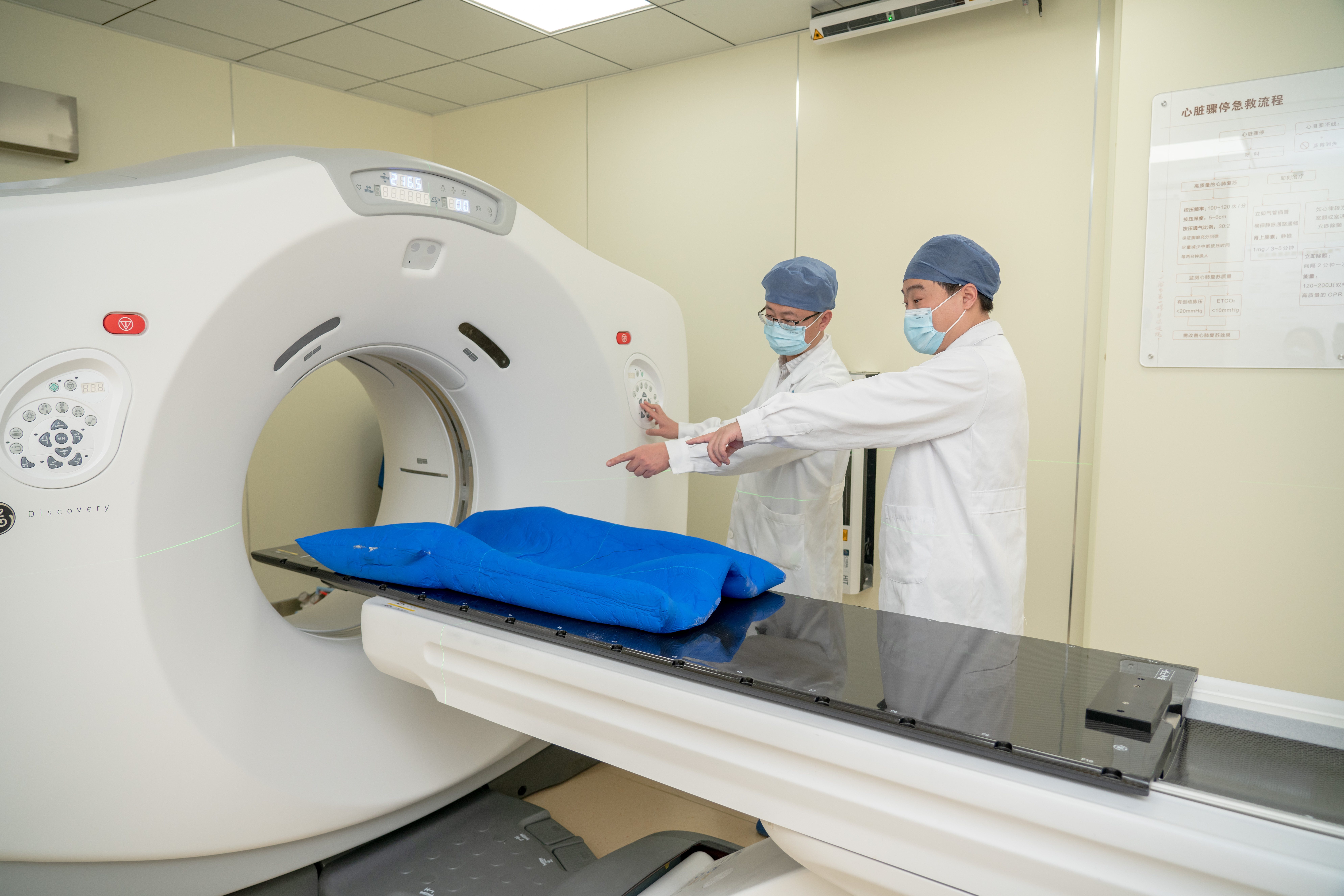 一妇婴放射治疗科正式运行 成为沪上首家具备完整放疗体系的妇产科