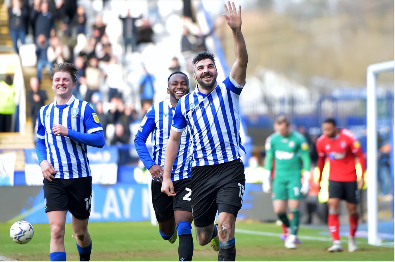 英锦赛:谢菲尔德星期三vs伯顿,谢周三严阵以待,伯顿难逃一败