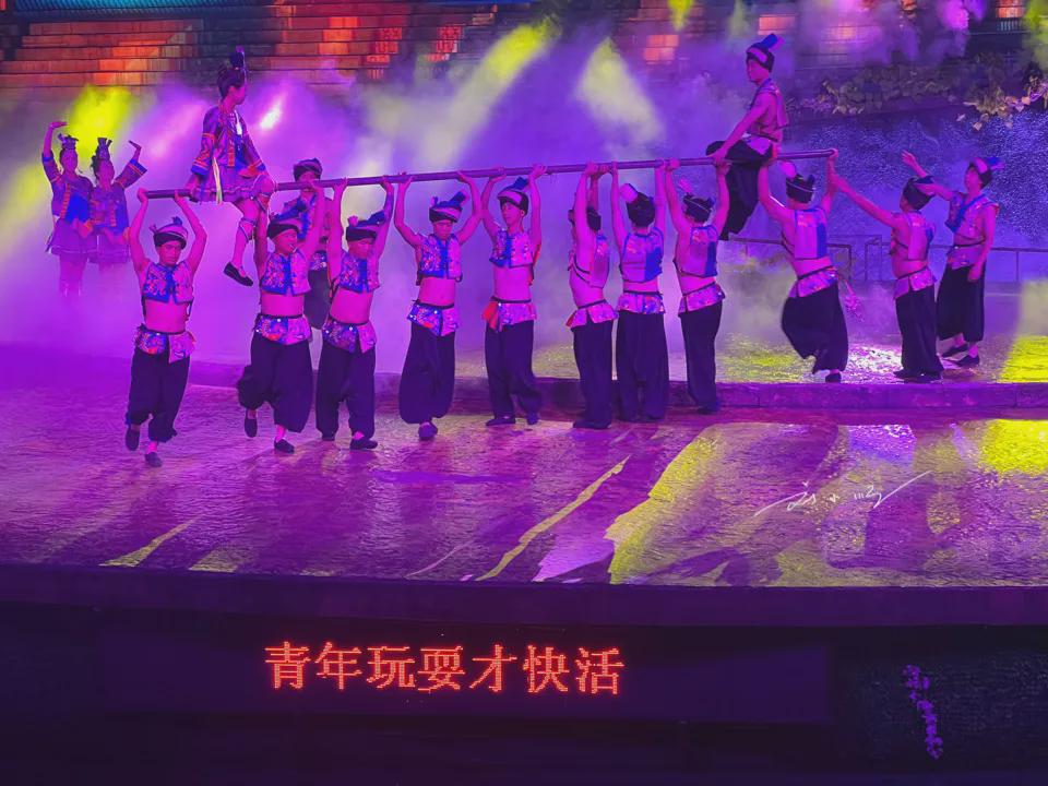广西三江著名的实景演出,名字很奇怪,游客疑惑:坐妹什么意思?