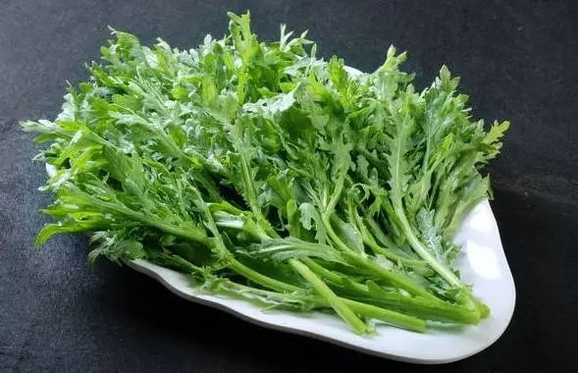 5种食物疏肝理气,化瘀散结  中医认为,肝郁气滞,气机阻塞会引起经脉不