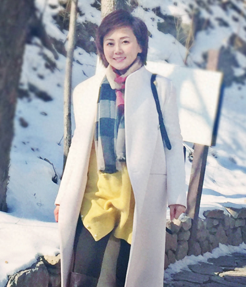 回顾央视著名主持人柴璐追梦路上有眼泪曾公开征婚46岁仍未婚
