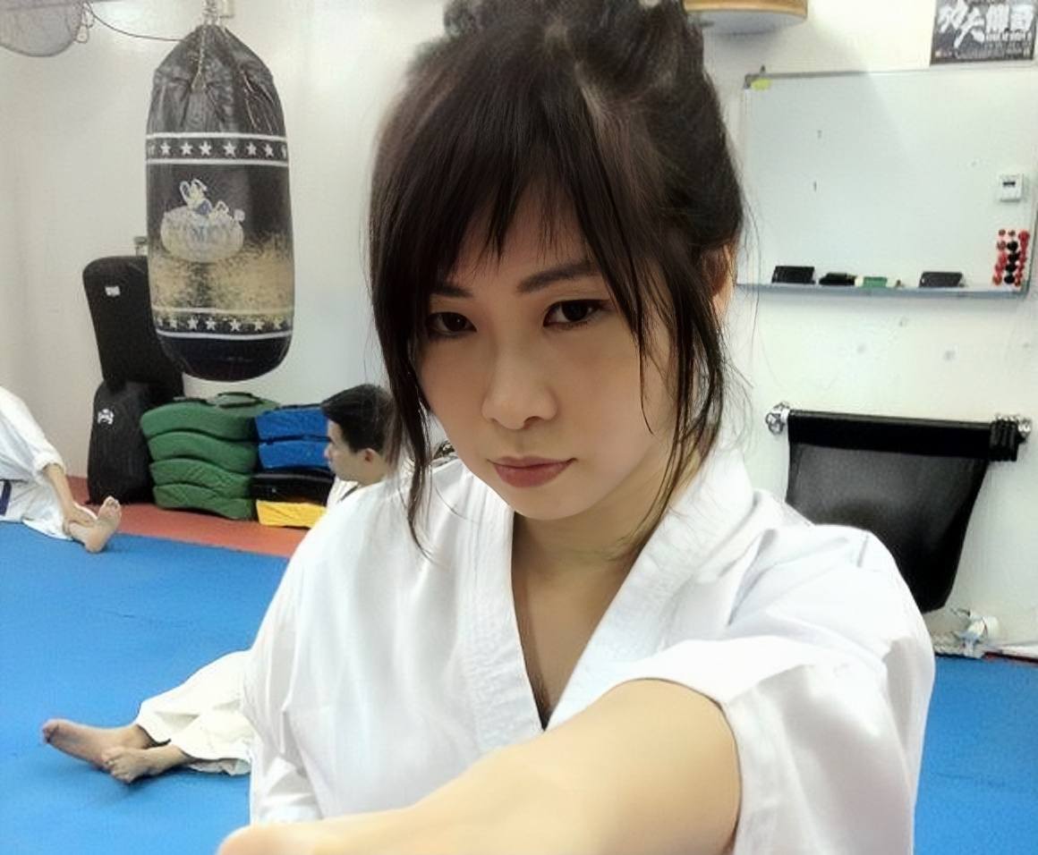 担心!香港著名女星万斯敏疑患重病,需入院保守手术和长期治疗