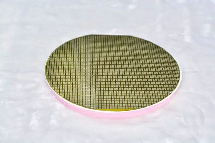 这家"闪光"的碳化硅芯片设计企业选择把"家"安在宝山!