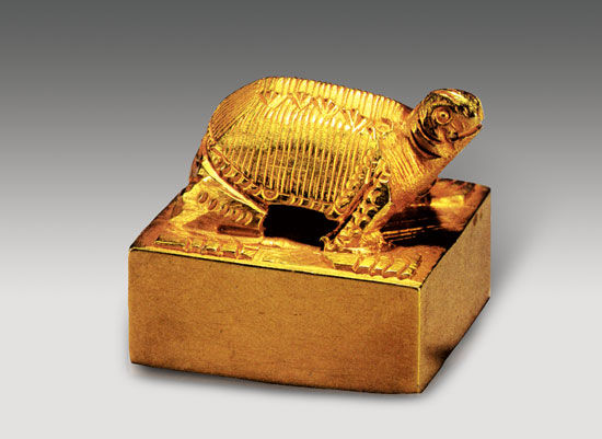 1998年,河南一农民捡到国宝金印,却害了亲儿子