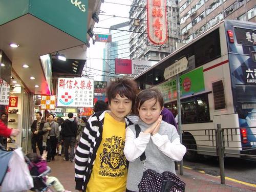 只有1米28身高的朱洁,23岁嫁袖珍的秦学士,婚后被宠成公主