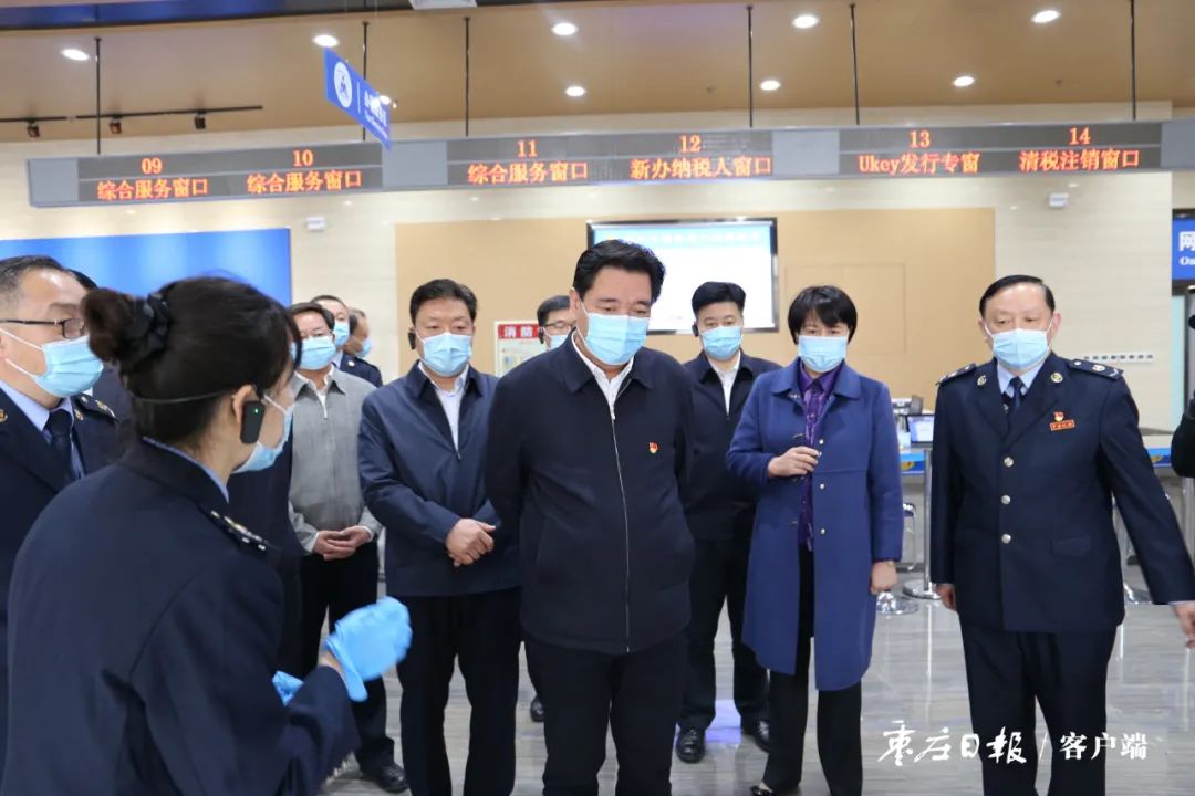 王献玲来我市调研 陈平张宏伟陪同