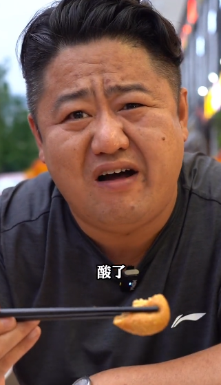 "探店天花板"唐仁杰:只说真话不说假话,一条视频干翻烤鱼店!