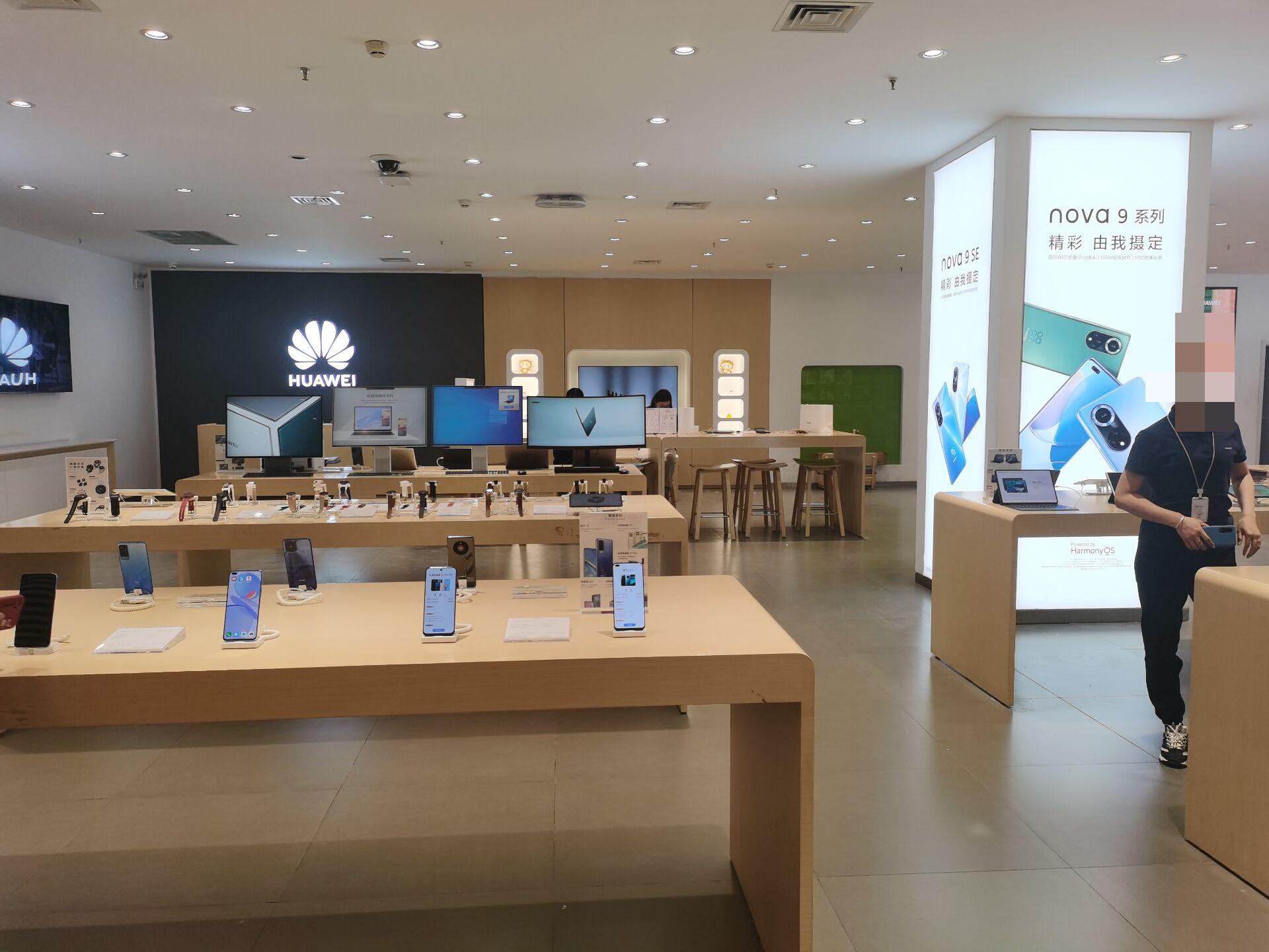 实体店上手的华为mate xs2,居然发热?
