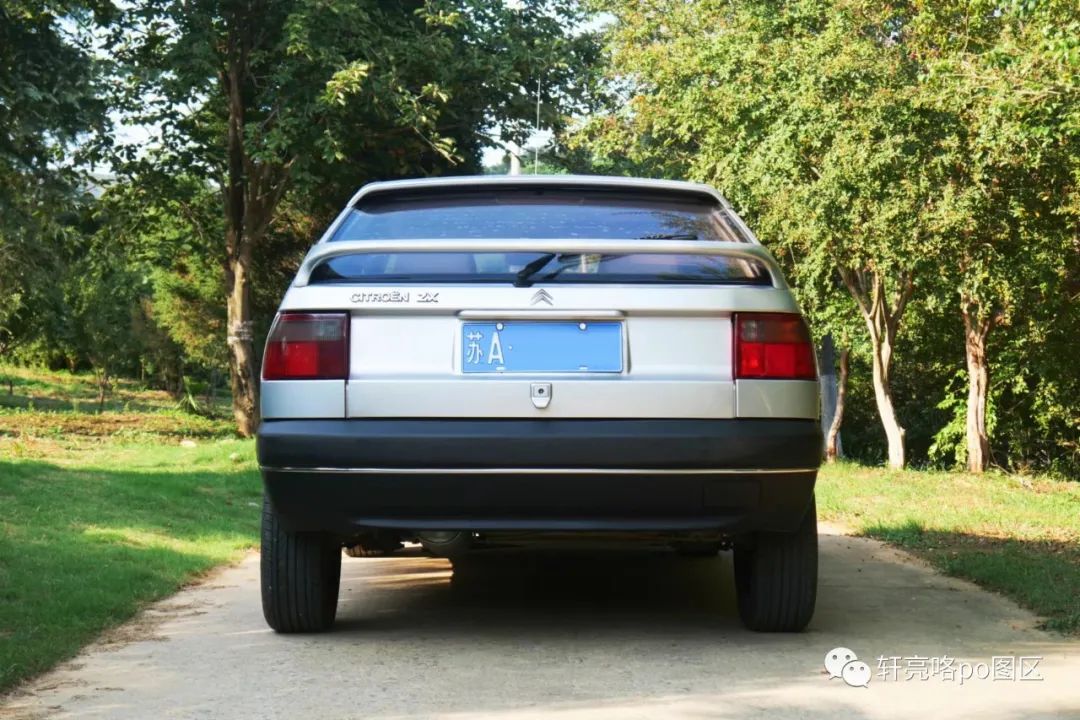 24年前的特供车 丨 两厢加个尾,神龙富康988/citroën zx n23