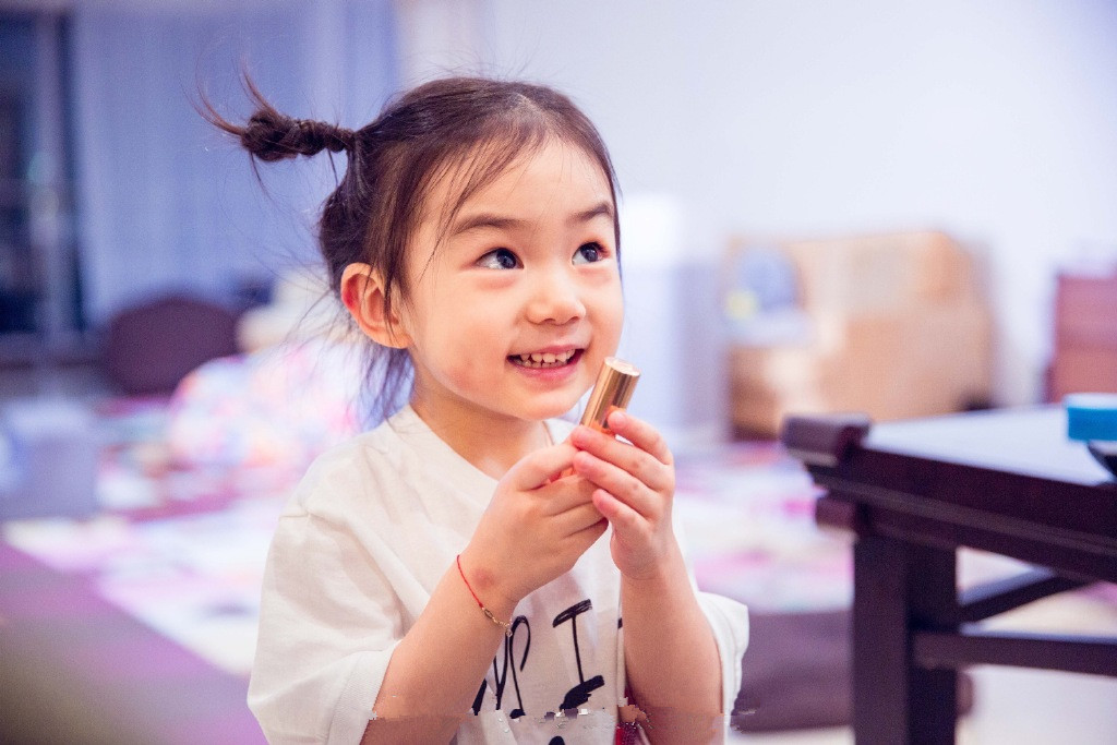 孩子是不是"聪明娃",从眼睛就能判断一二,不妨对照下自家宝宝