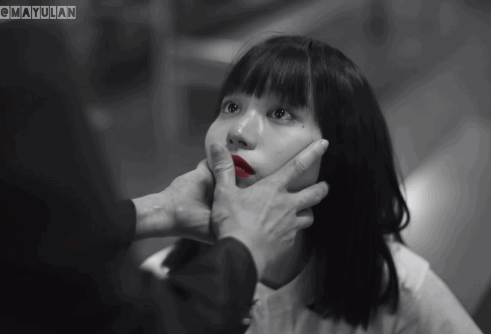 造型酷似富江,气质形似水原希子,这个撒旦之女好让人上头