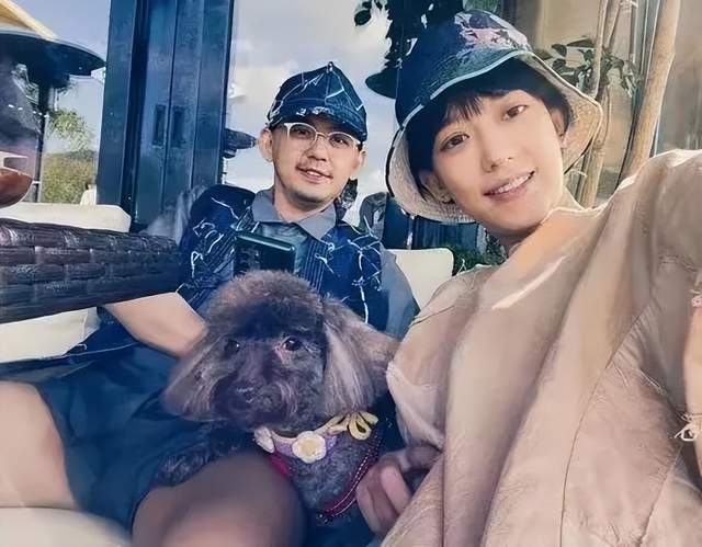 承认性骚扰,曝光13位艺人黑料,黄子佼自杀后,最惨的是她