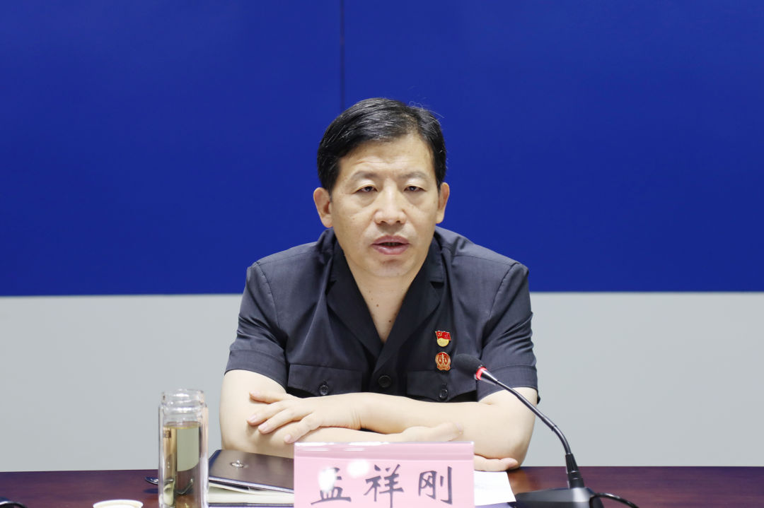 德州中院党组书记,院长孟祥刚参加所在党支部党员活动日活动