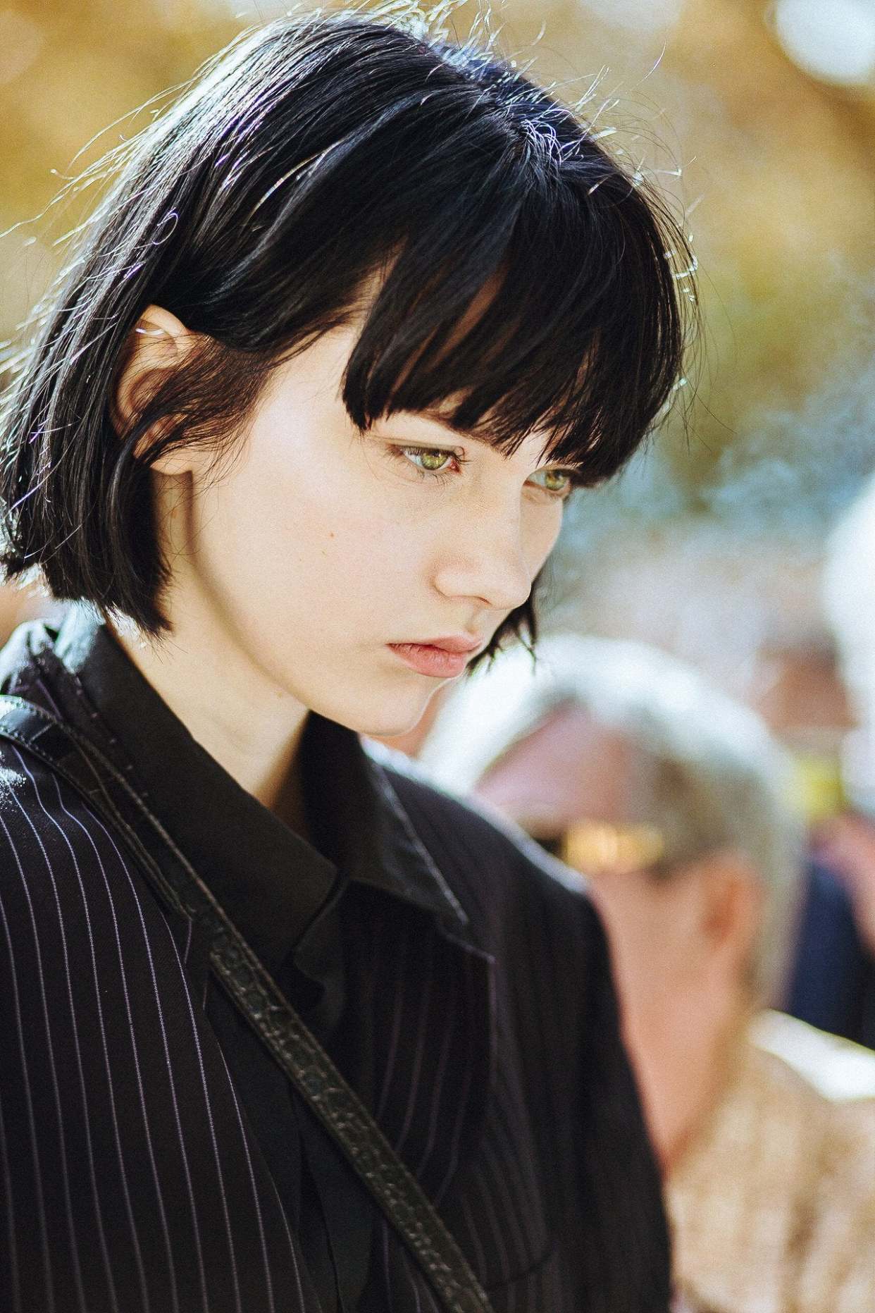 俄00后冷艳超模厌世脸爆红台步超拽甜酷帅炸美翻天