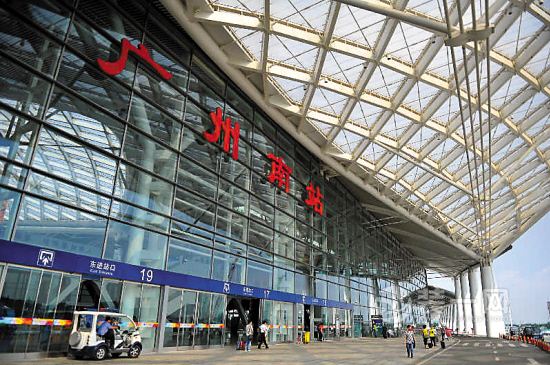 广州南站耗资130亿元,是首批建设的高铁站之一,却有个"缺点"