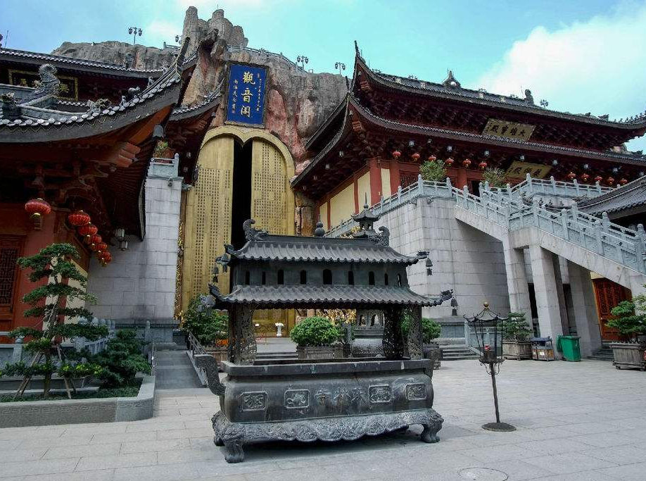 上海一定要去的寺庙,建筑造型生动,别具中华古典之雅气