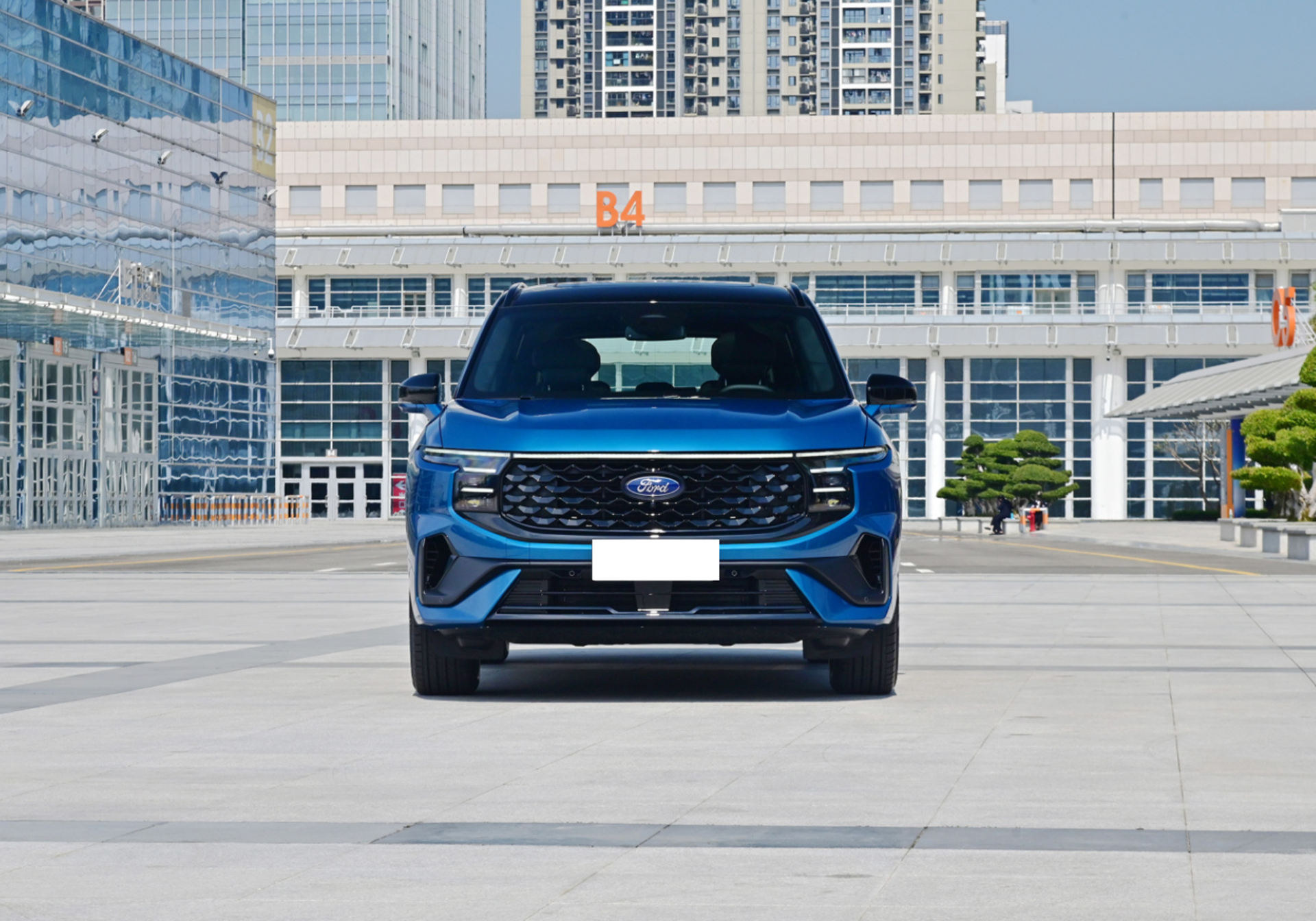 长安福特又一硬派suv,外观霸气比宝马x6都横,一箱油能跑1188km