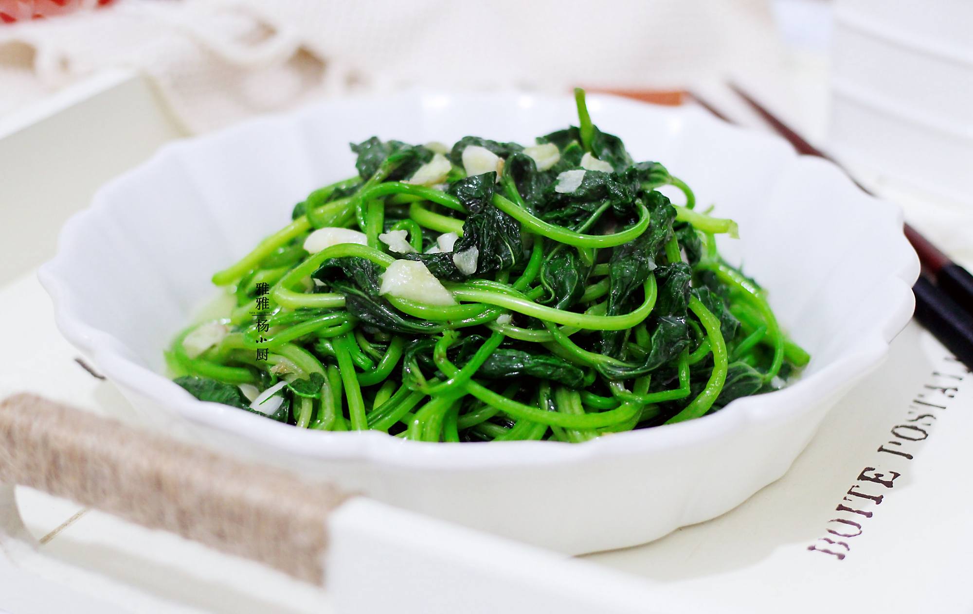 番薯叶千万别直接下锅炒,多加这一步,香嫩可口,一上桌就抢光