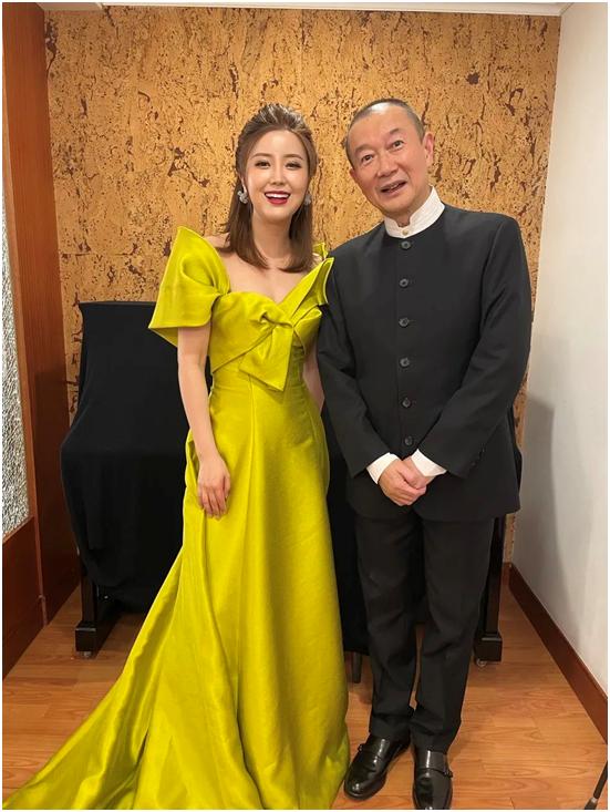 跟着周婕听古典·直播预告 | 二胡演奏家陆轶文的"弓弦奇迹"