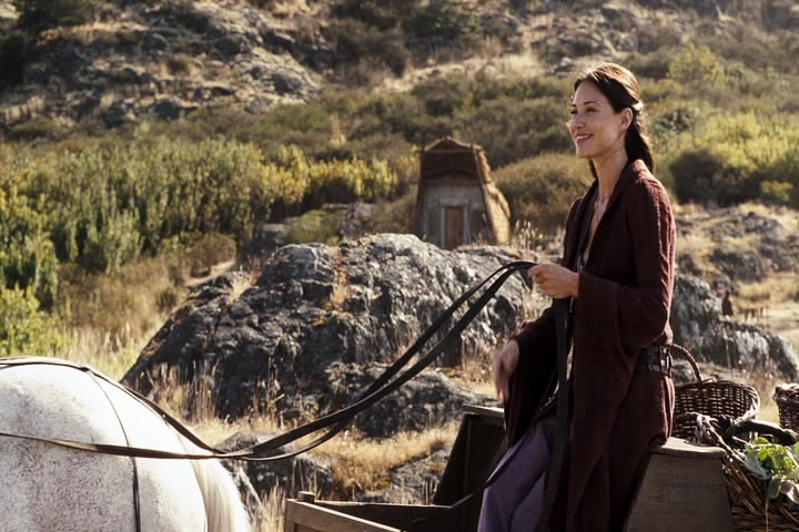 《地牢女孩》被关20年的女儿,为父生三子:畸形亲情,扭曲的人性