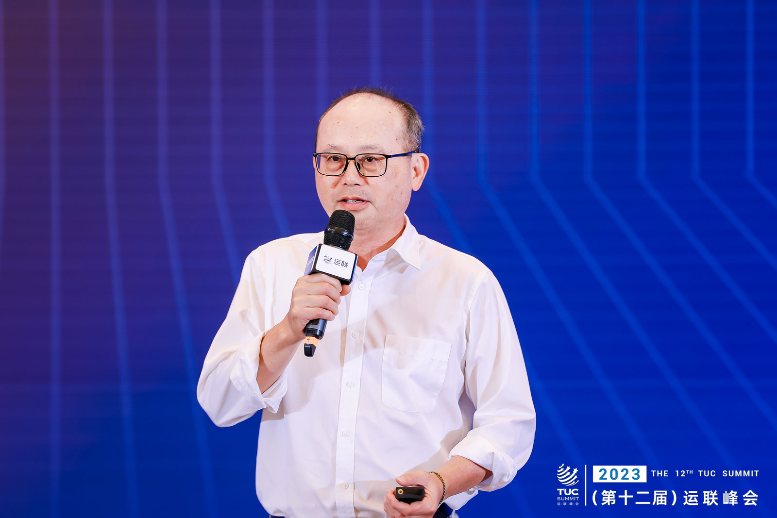 申通快递总裁王文彬:三年变革,浴火重生,申通还在登顶的路上