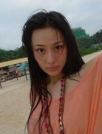 回顾:有种"整容"叫张馨予结婚,军人老公变化不大,她像