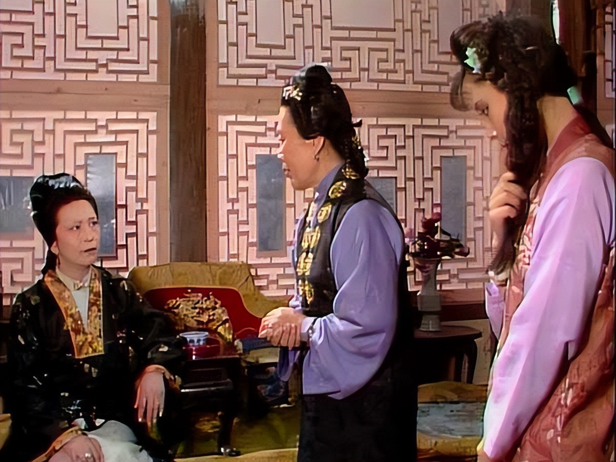 王夫人为何敢撵晴雯?难道不知道贾母送给宝玉的吗?