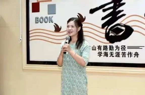 "沁萱女性学堂"女子诗社成立