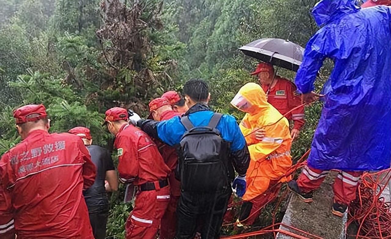 回顾18年浙江女孩乘车遇害生命最后一刻曾呼救1年后司机执死刑
