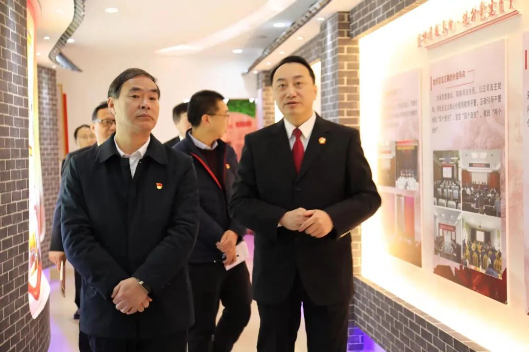 泰宁县委书记张春华到泰宁法院调研指导工作