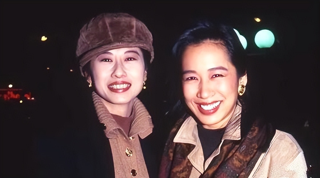 何晶洁:嫁给罗康瑞30年,却是为朱玲玲做嫁衣,儿子替她"报仇"