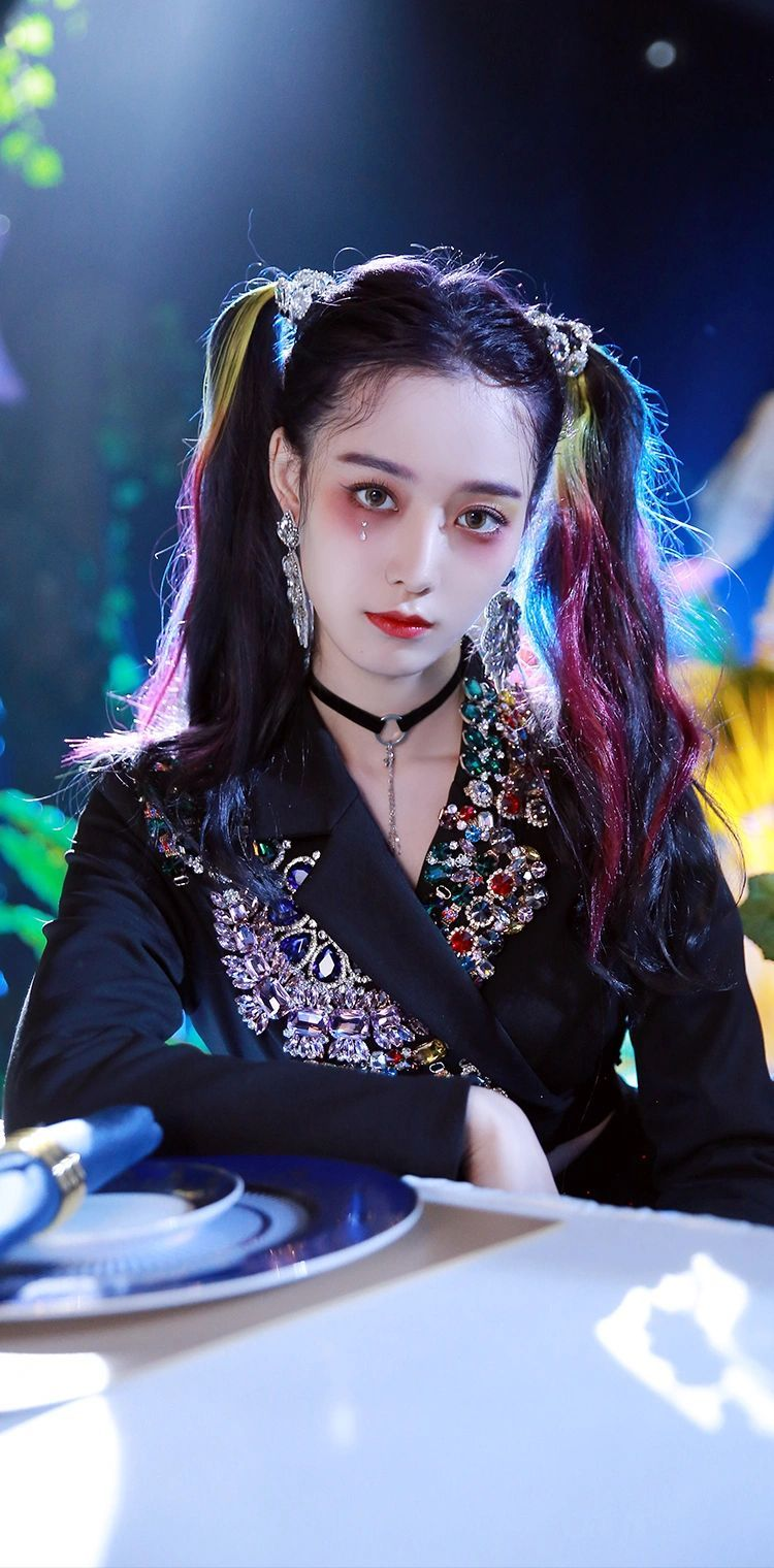 徐艺洋总决赛后首发文,黄子韬立马安慰,时间只差四分钟,太暖!