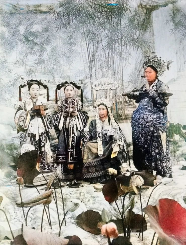 色彩还原的历史瞬间:高清上色老照片中的慈禧 自诩宫中最美女人
