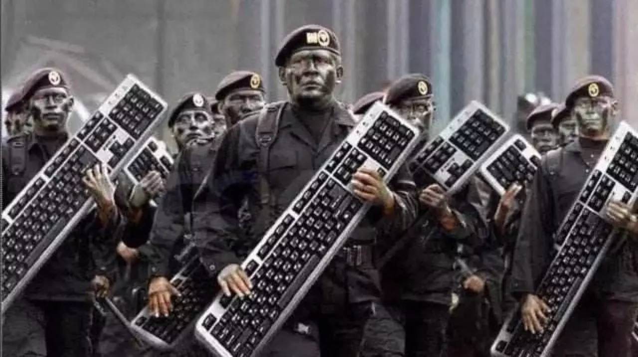 郭德纲的话又成了真,网络喷子的生存环境,居住地方如同猪圈