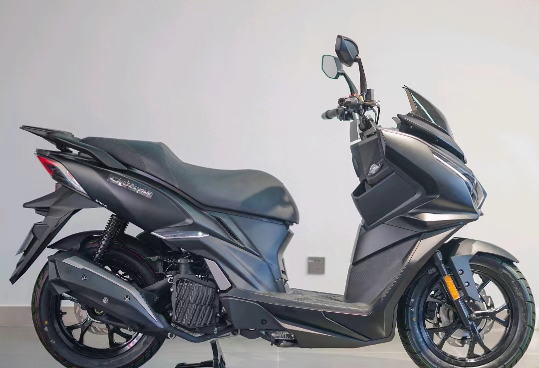 平踏才有灵魂!这几款质量好,动力强的150cc平踏板不可错过