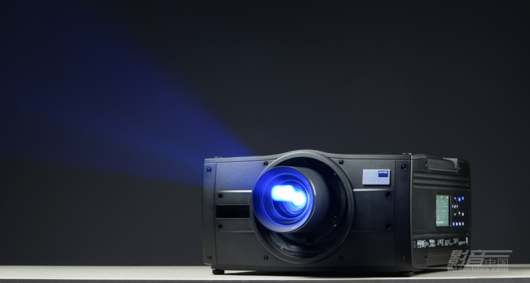 「鉴赏」5k宽银幕rgb led家用投影机王,barco(巴可) bragi cs