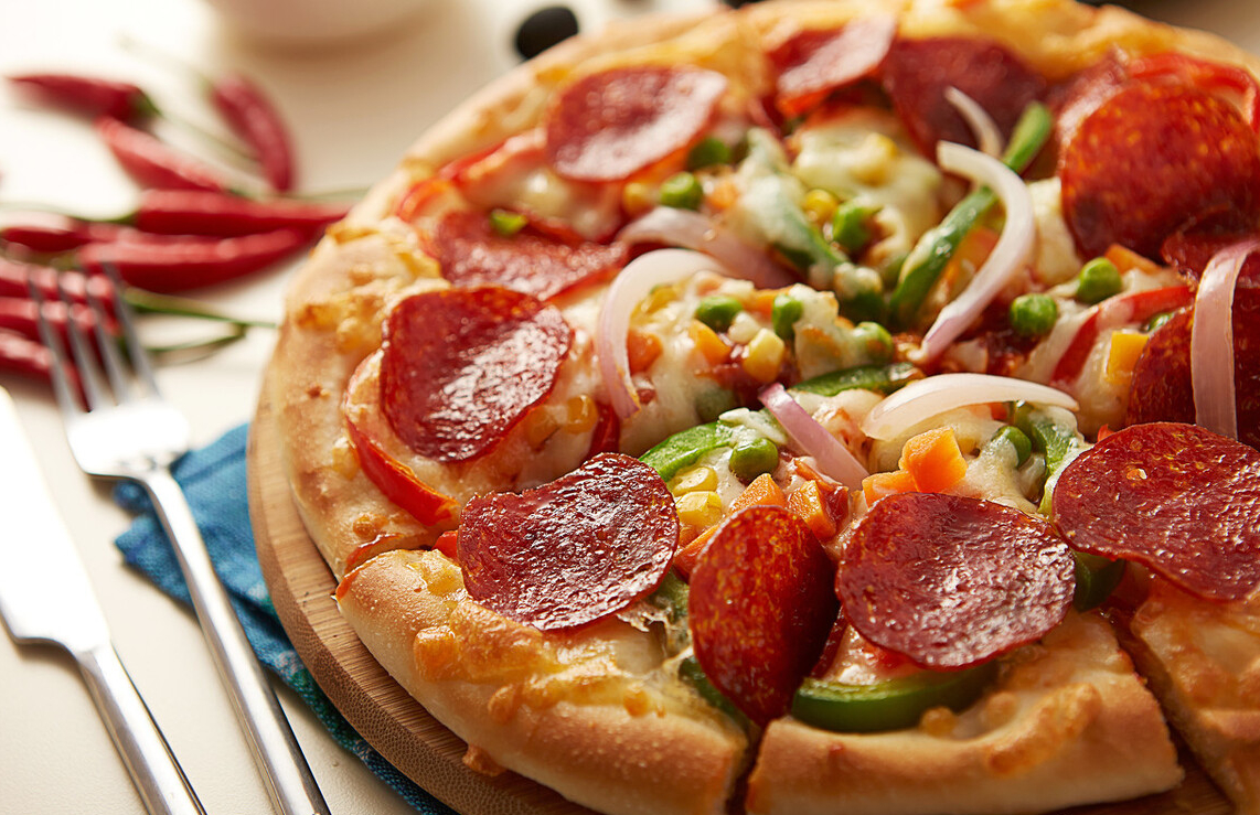 咖哩德式香肠披萨,入门烘焙家常菜,学会自己在家做,聚会显身手