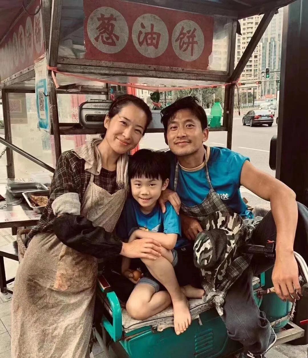 三十而已:贾顺治柳珊出演煎饼摊夫妻,以为是群演,谁知来头不小