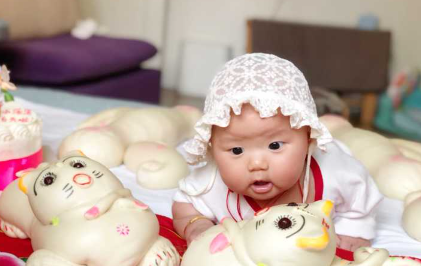 宝宝 壁纸 孩子 小孩 婴儿 840_531