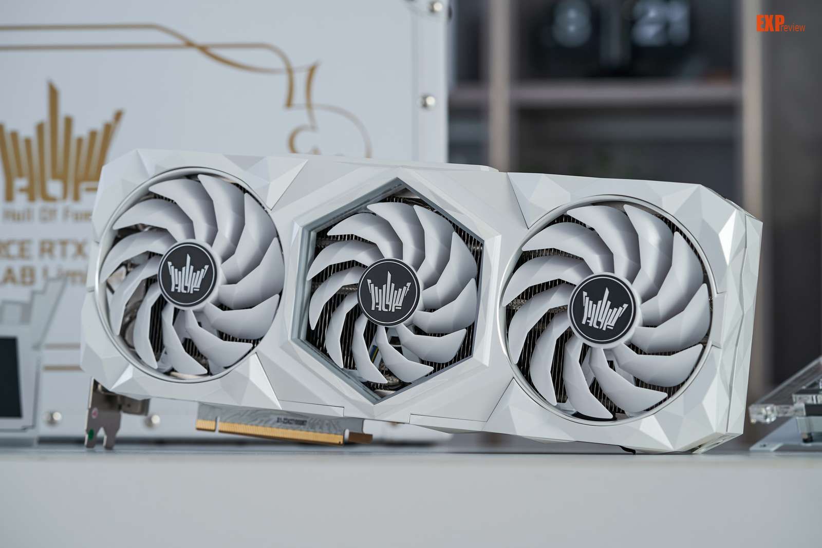 影驰rtx 3090 ti名人堂超频实验室限量版显卡评测:为极限超频而造