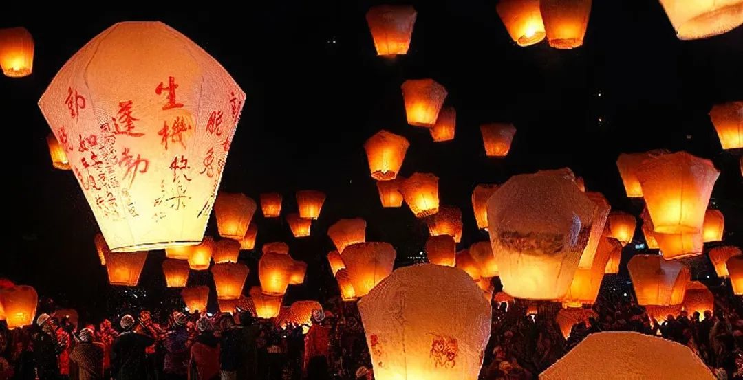 元宵节饮灯酒,千杯又万盏,合家共欢乐!