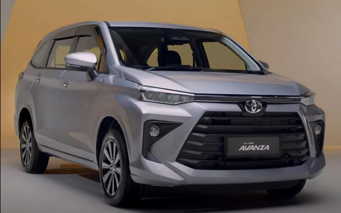 丰田10万级mpv曝光!1.5混动 7座,酷似mpv版"汉兰达",霸气